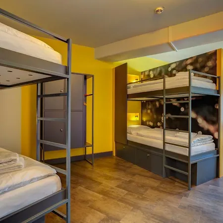 Meininger Olympiapark 3* München