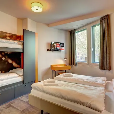 Hotel Meininger Olympiapark Munich