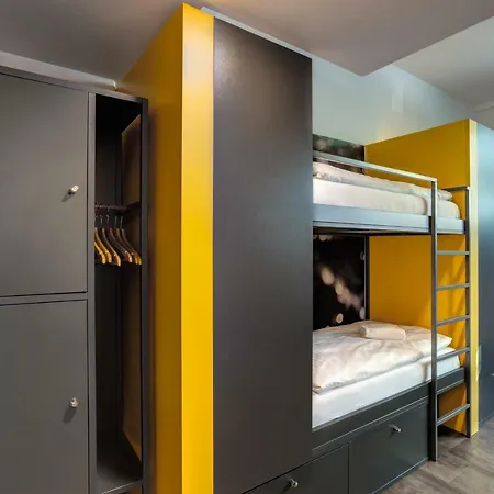 Meininger Olympiapark 3* Munich