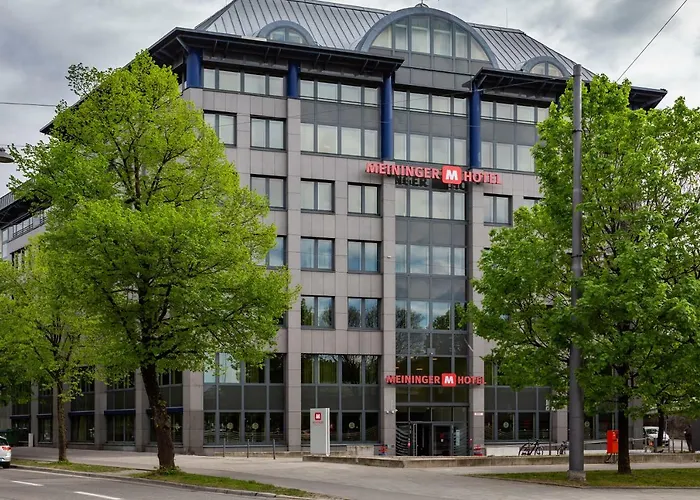 Meininger Olympiapark 3*