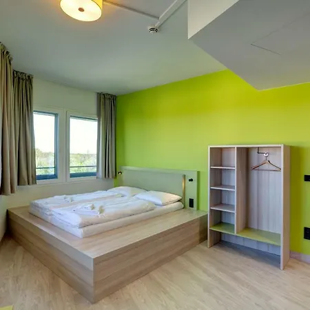 Meininger Olympiapark Hotell München