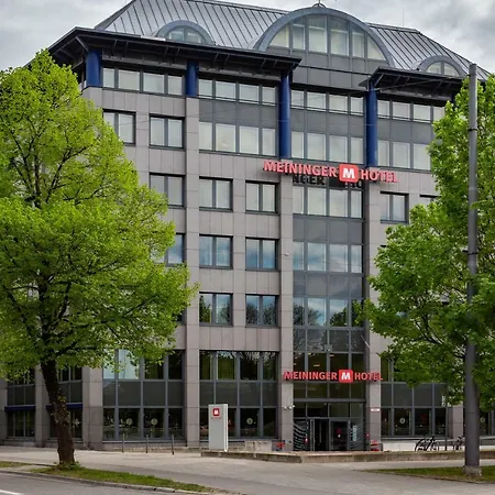 Meininger Olympiapark 3*