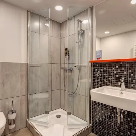 Hotell Meininger Olympiapark