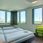 Meininger Olympiapark Hotel